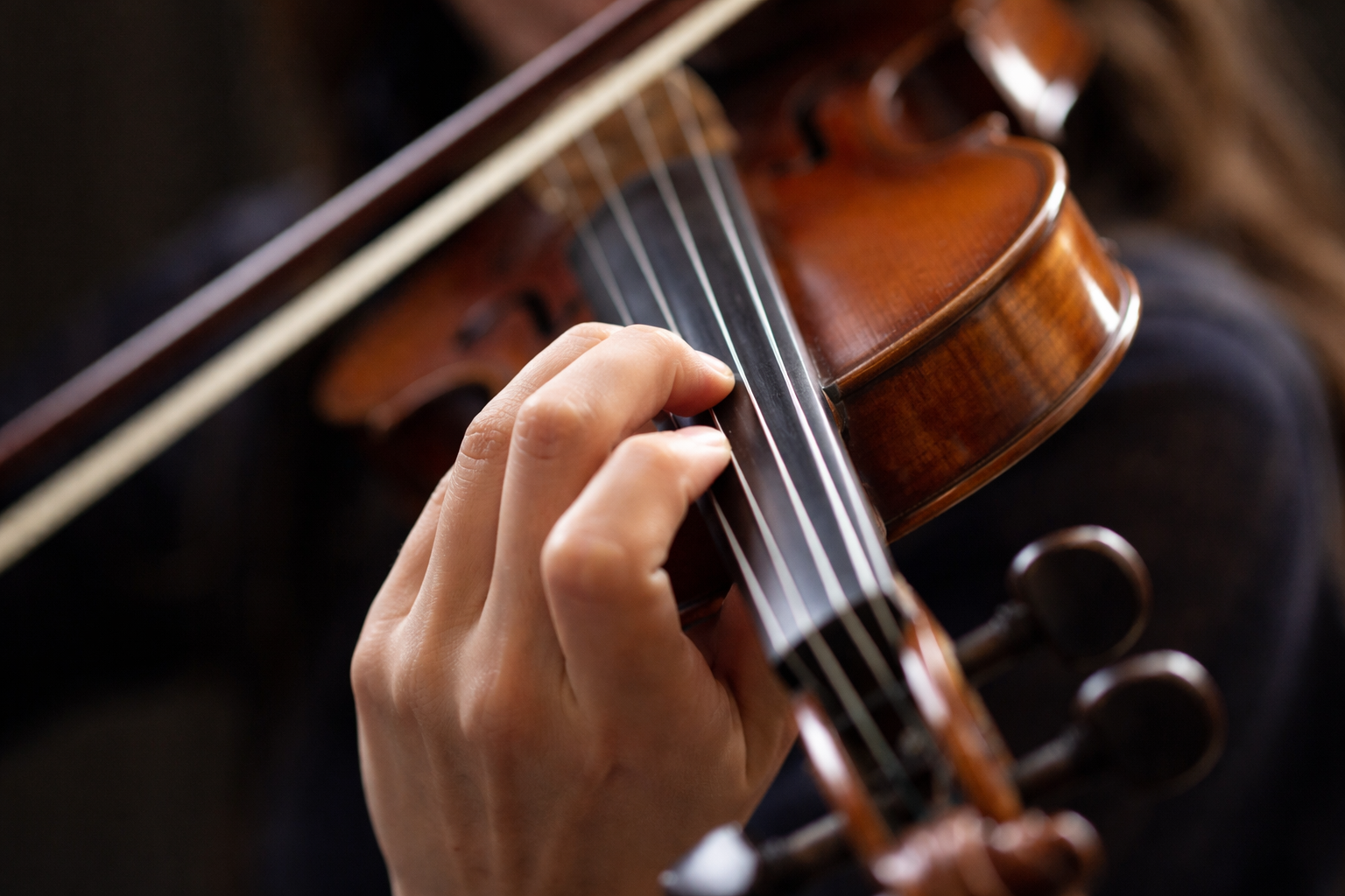 Why Your Violin Squeaks When Shifting (And How to Fix It)